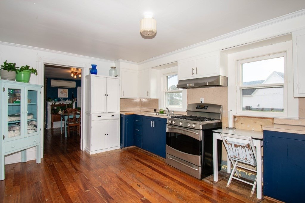Kitchen Blue Cabinets